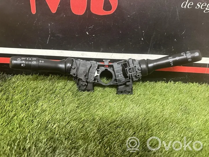 Toyota Aygo AB10 Manetka / Przełącznik kierunkowskazów wycieraczek 841400H010