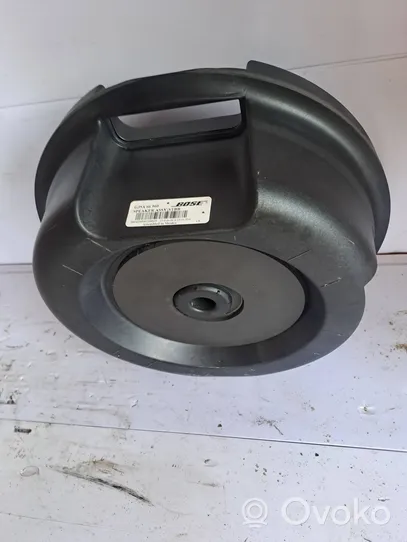 Mazda 6 Subwoofer-bassokaiutin GJ5A66960