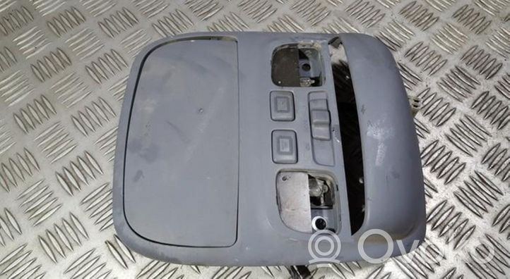 Hyundai Trajet Luz del asiento delantero 928003A100