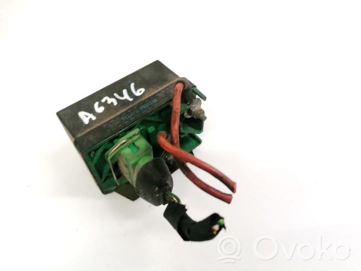 Opel Zafira A Glow plug pre-heat relay 9639912580