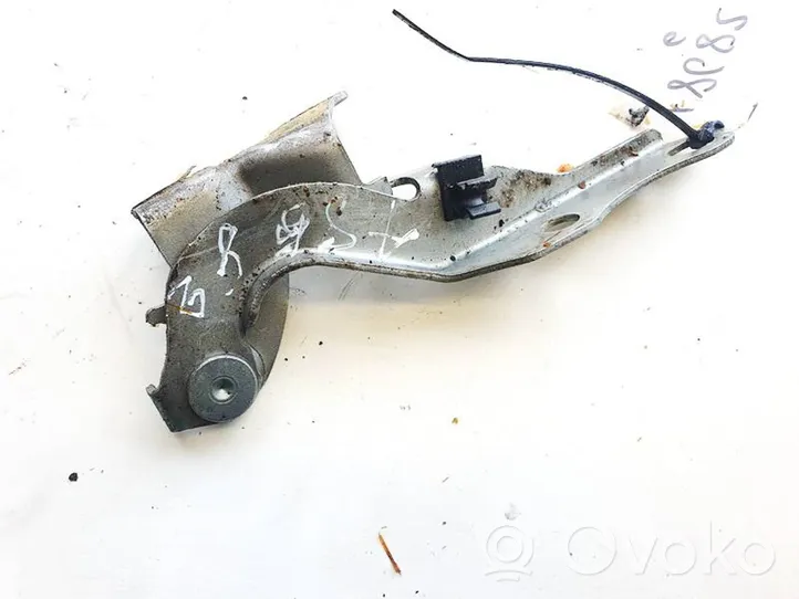 Toyota Avensis T250 Engine bonnet/hood hinges 