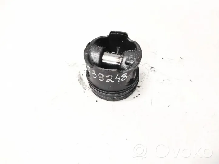 Nissan Note (E11) Piston 