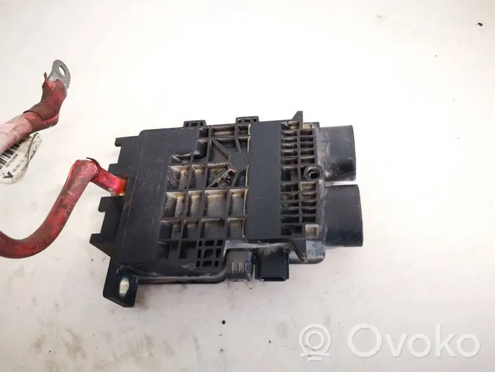 Renault Laguna III Fuse box set 240800003r