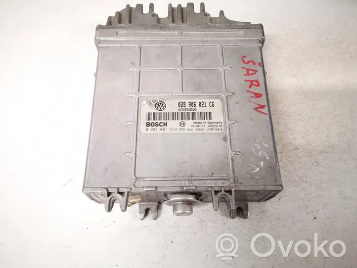 Volkswagen Sharan Calculateur moteur ECU 028906021CG