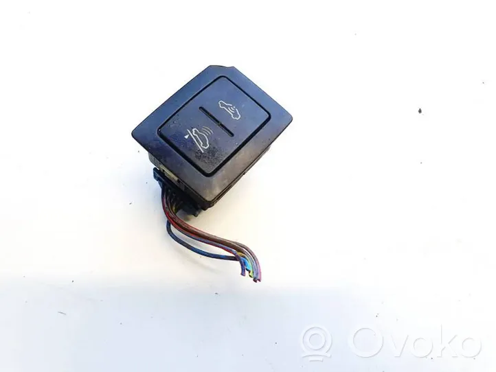 Volkswagen Touareg I Alarm switch 7L6959899