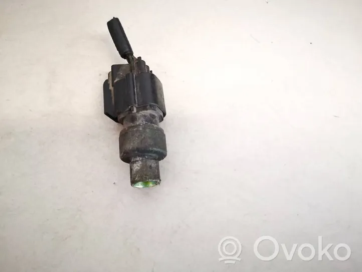 Volvo V50 Air conditioning (A/C) pressure sensor 