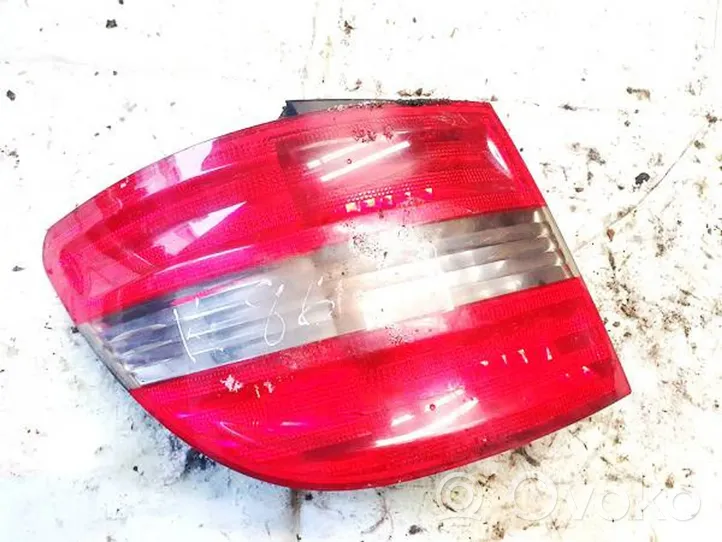 Mercedes-Benz B W245 Lampa tylna a1698200377