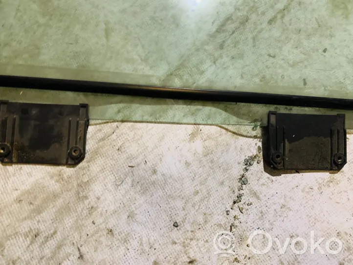 Ford Scorpio aizmugurējo durvju stikls 