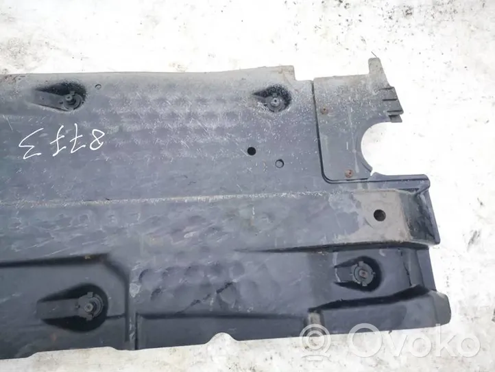 Volkswagen Golf V Cache de protection sous moteur 1k0825212k