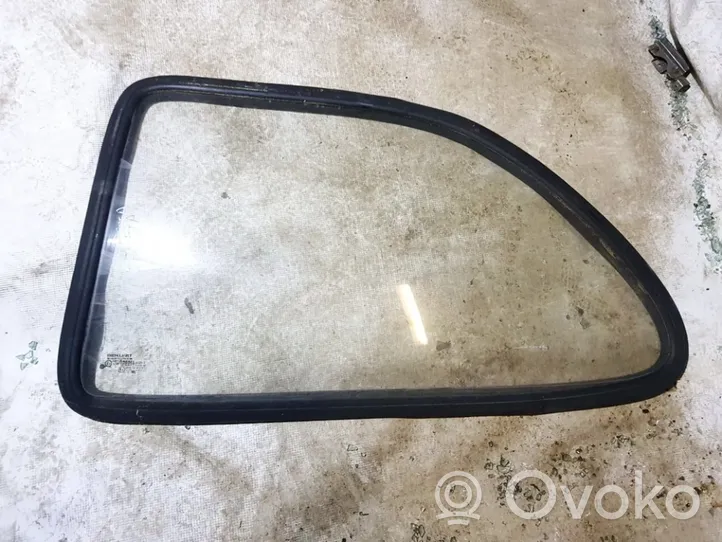 Ford Fiesta Rear side window/glass 