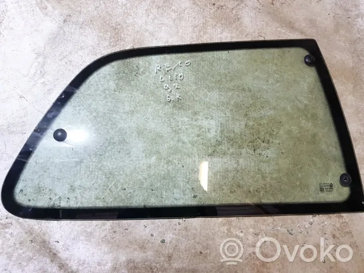 Renault Clio I Rear side window/glass 