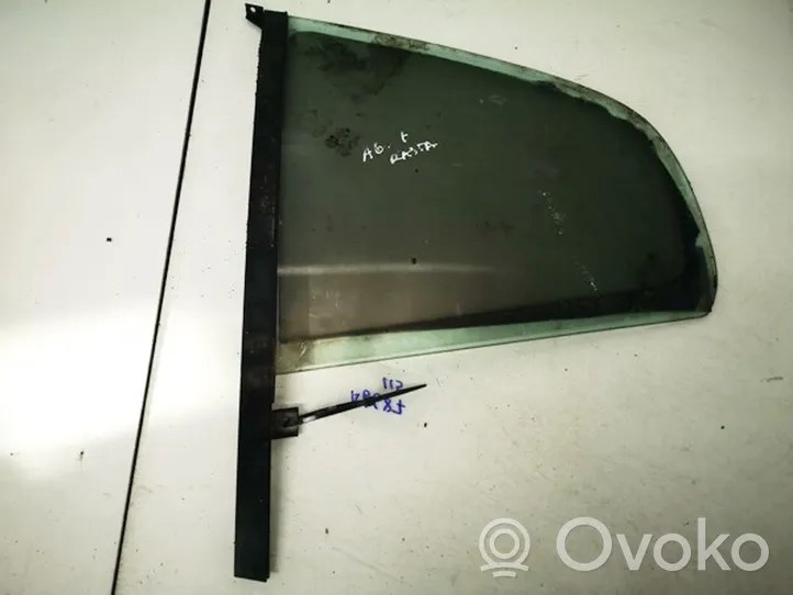 Skoda Octavia Mk1 (1U) Szyba karoseryjna drzwi tylnych 