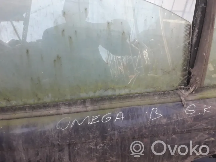 Opel Omega B1 Rear door window glass 