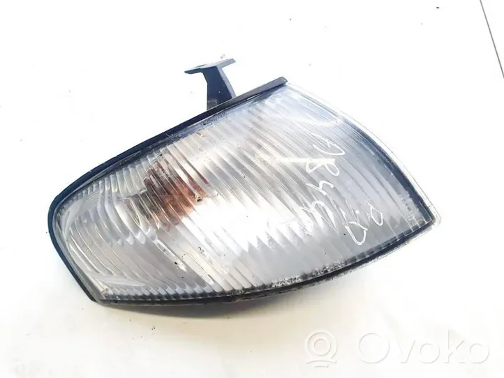 Mazda 323 Clignotant avant 41854939