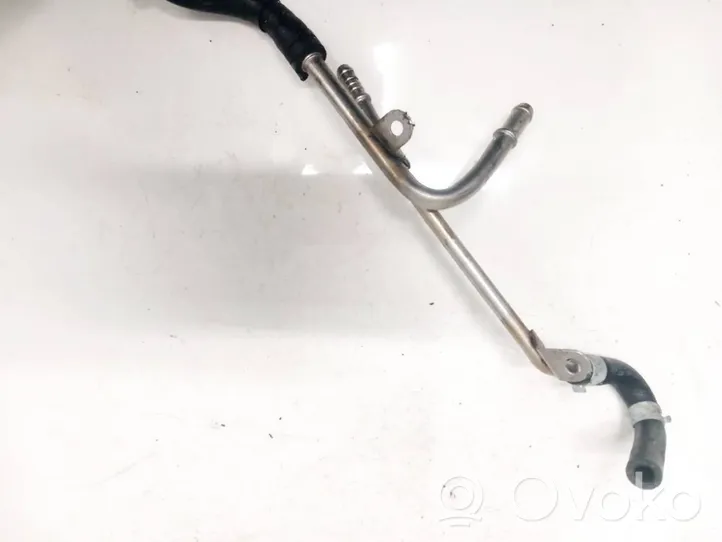 Audi A3 S3 8V Tuyau d'alimentation conduite de carburant 5q0127242b