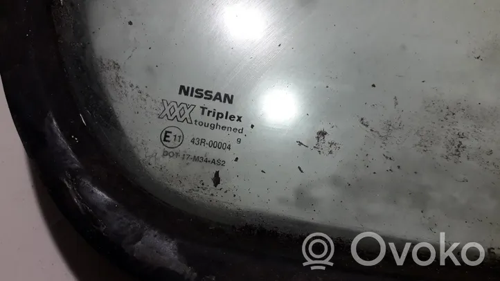 Nissan Primera Vetro del deflettore posteriore 