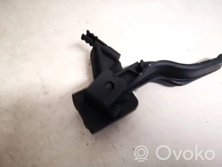 Opel Astra H Engine bonnet (hood) release handle 