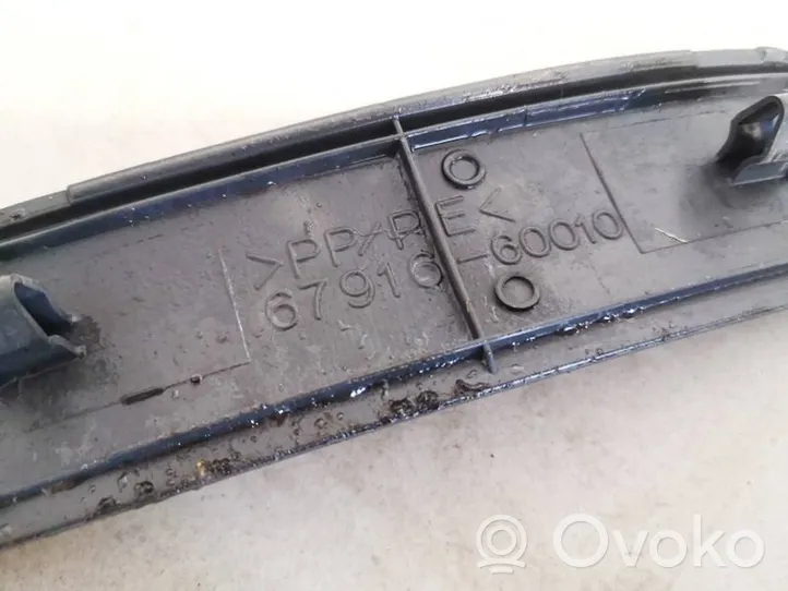 Toyota Land Cruiser (J100) Inne części wnętrza samochodu 6791660010