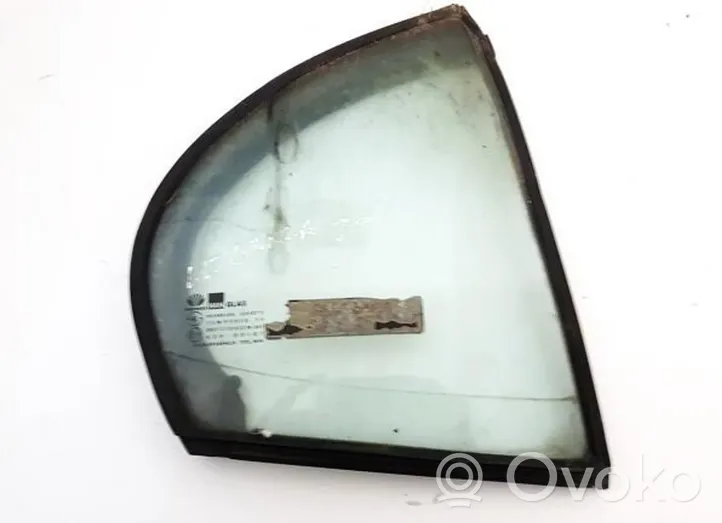 Daewoo Leganza Rear vent window glass 