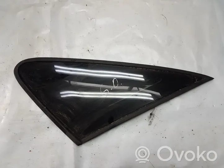 Opel Vectra A Rear side window/glass 