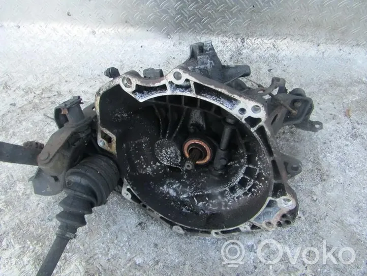 Opel Tigra A Manual 5 speed gearbox f15