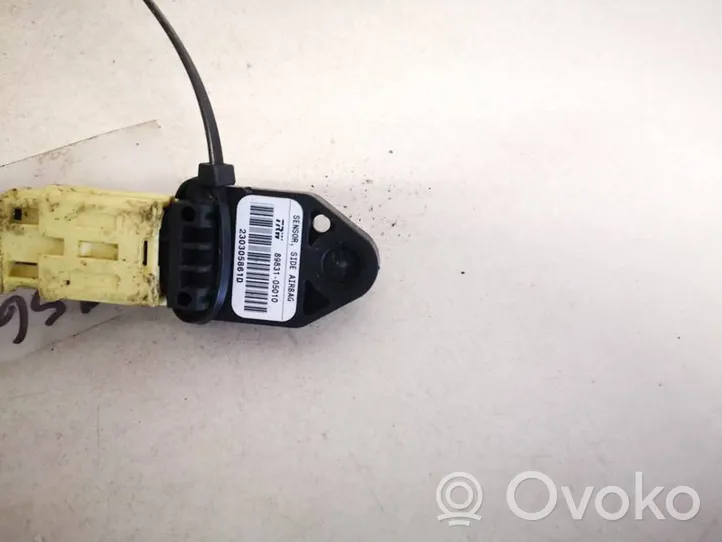 Toyota Avensis T250 Airbagsensor Crashsensor Drucksensor 8983105010