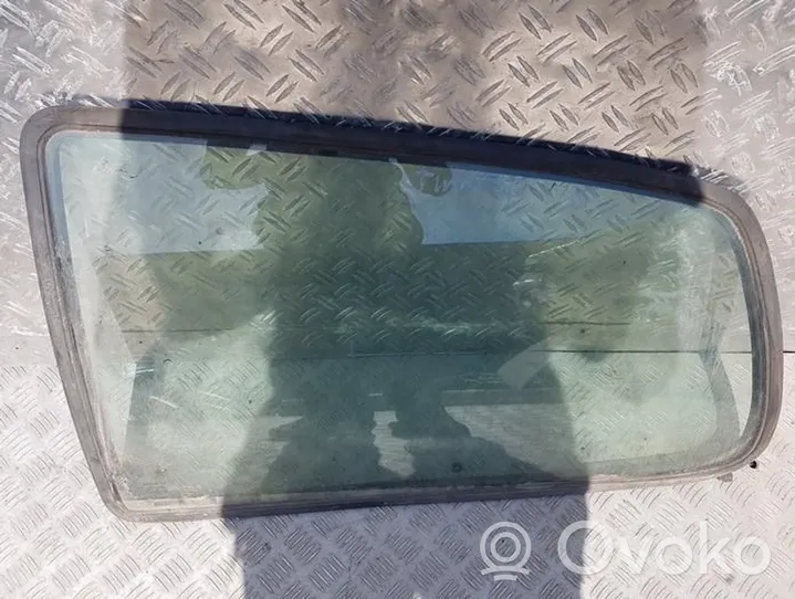 Renault Twingo I Rear side window/glass 