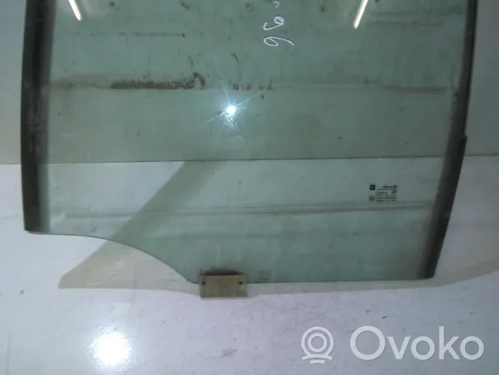 Opel Omega B1 Rear door window glass 