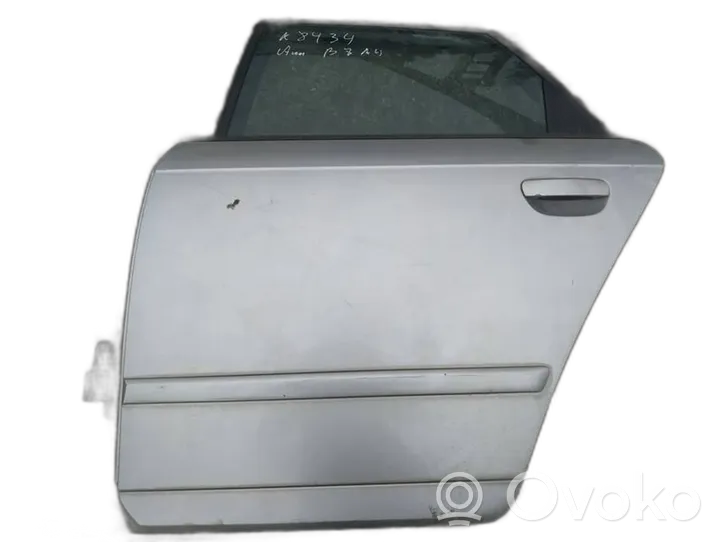 Audi A4 S4 B7 8E 8H Rear door pilkos