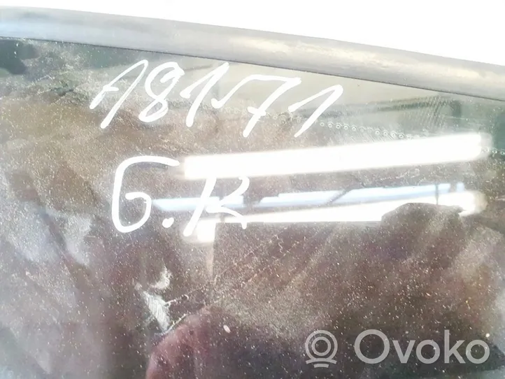 Audi 80 90 S2 B4 Rear side window/glass 