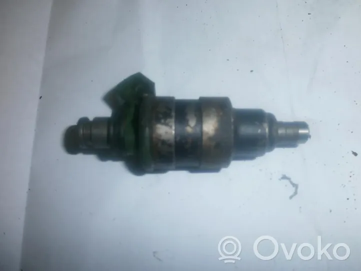 Mazda 323 Injecteur de carburant 1955000456