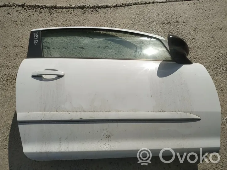 Opel Corsa D Drzwi przednie baltos