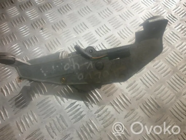 Volvo S40, V40 Moteur d'essuie-glace arrière 0390201529