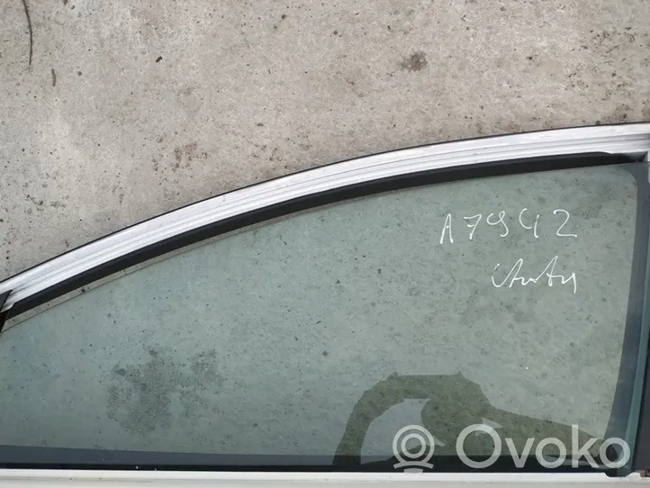 Toyota Avensis T270 Fenster Scheibe Tür vorne (4-Türer) 