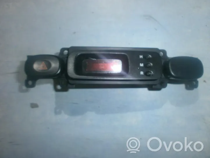 Hyundai Accent Monitori/näyttö/pieni näyttö 9595022010