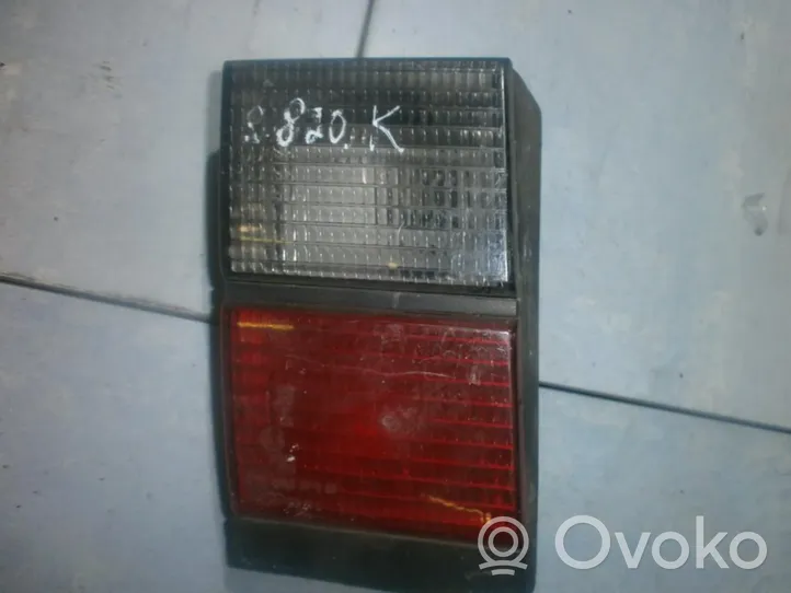 Rover 820 - 825 - 827 Tailgate rear/tail lights 91021