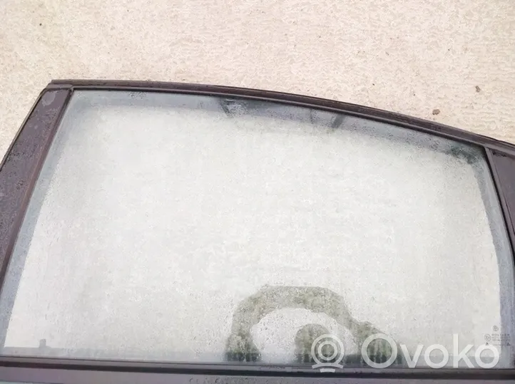 Volkswagen PASSAT B5 Fenster Scheibe Tür hinten 