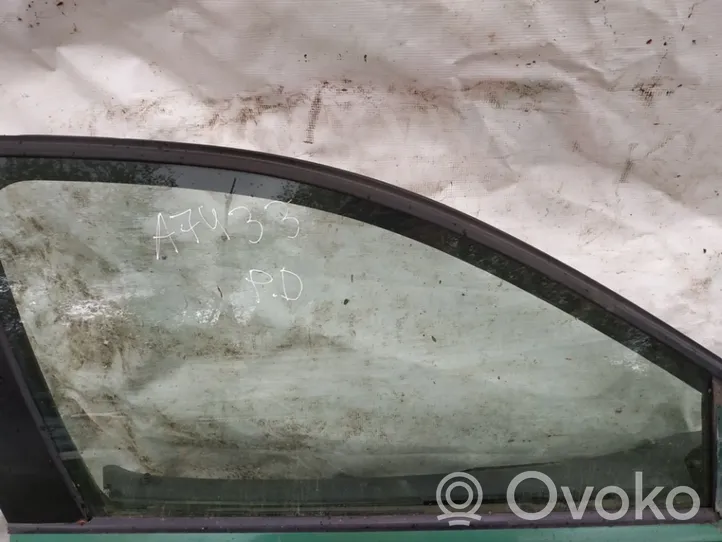 Volkswagen Polo Front door window glass four-door 