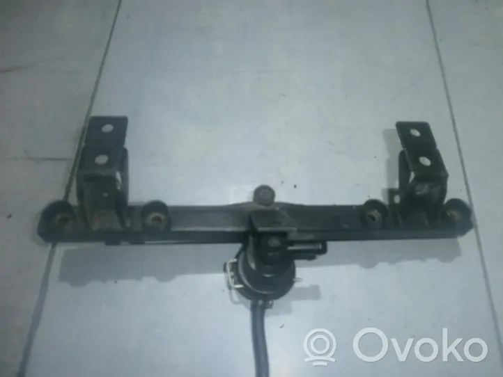 Opel Corsa B Kraftstoffverteiler Einspritzleiste Verteilerrohr 0280160515