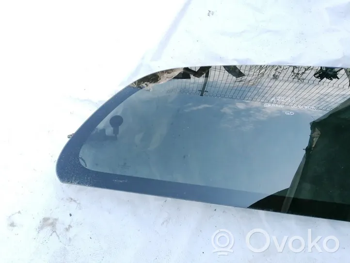 Plymouth Grand Voyager Rear side window/glass 