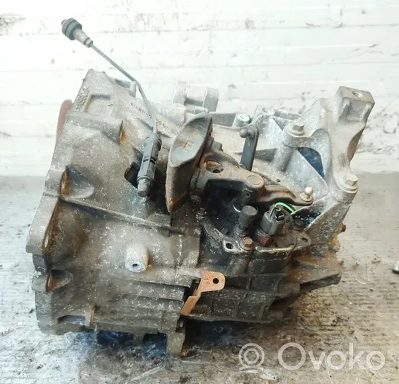 Opel Astra F Mechaninė 5 pavarų dėžė 8G9R7002PC