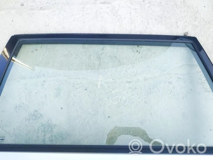 Toyota Avensis Verso Pagrindinis galinių durų stiklas 