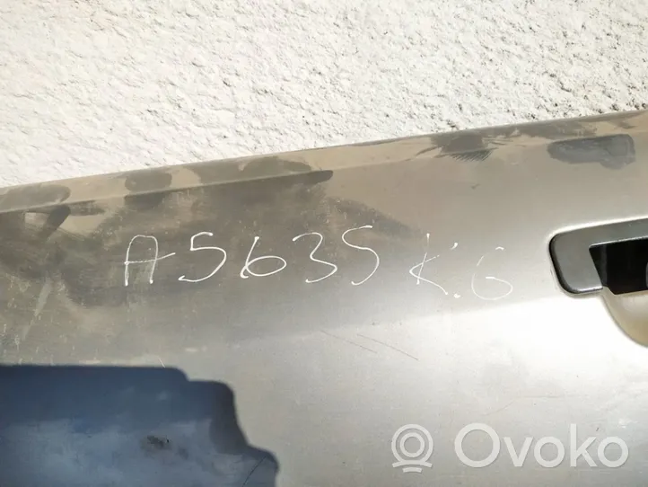 Audi 80 90 B3 Aizmugurējās durvis pilkos