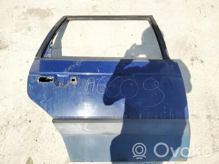 Volkswagen PASSAT B3 Rear door melynos