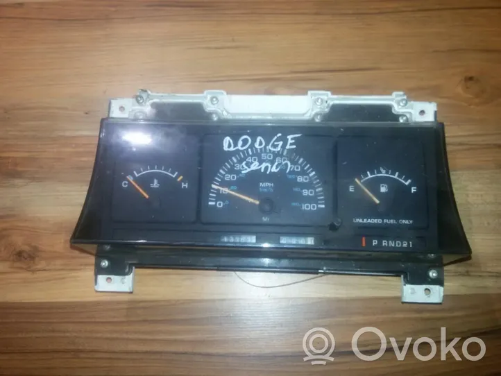 Dodge Caravan Tachimetro (quadro strumenti) 4437782