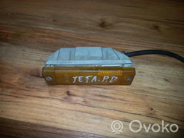 Volkswagen Jetta II Front indicator light 171953049