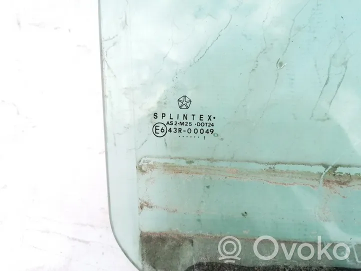 Chrysler Voyager Szyba drzwi przednich 