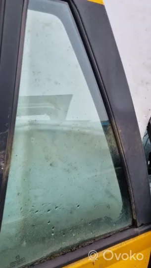 Peugeot 406 Fenêtre latérale vitre arrière 