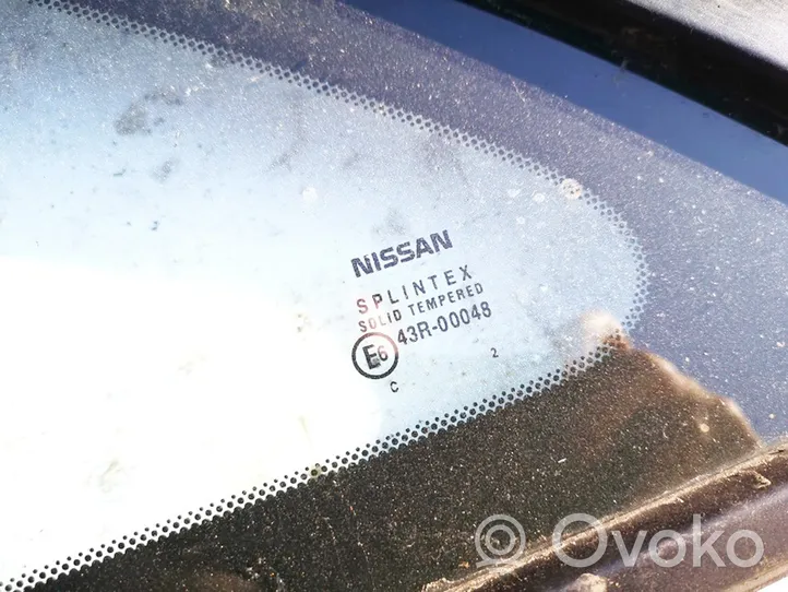 Nissan Primera Fenêtre latérale avant / vitre triangulaire 