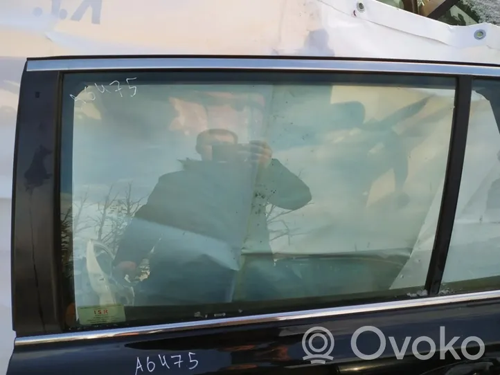 Subaru Outback Vetro del finestrino della portiera posteriore 